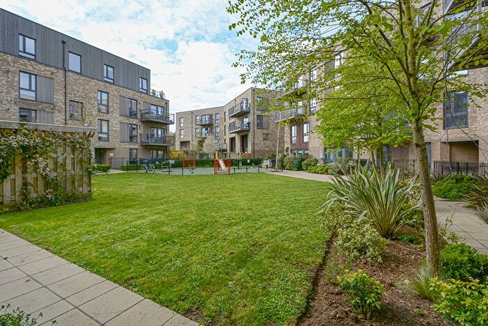 2 Bedroom Flat For Sale In Fisher Close, London, SE16