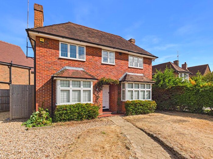 4 Bedroom Detached House For Sale In Wokingham Road, Earley, RG6