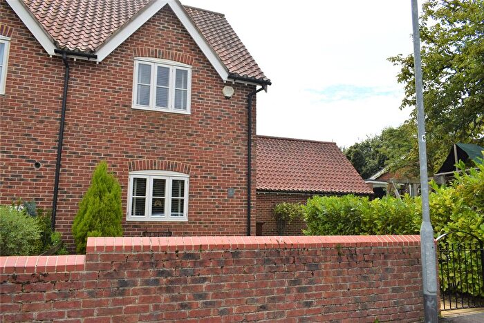 3 Bedroom Terraced House To Rent In Old School Court, Farnsfield, Nottinghamshire, NG22