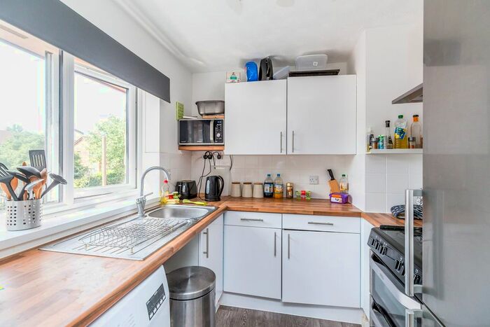 2 Bedroom Terraced House To Rent In Boxberry Gardens, Walnut Tree, Milton Keynes, MK7