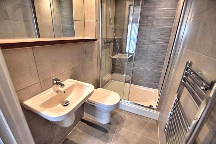 2 Bedroom Apartment To Rent In Ordsall Lane, Salford, Greater Manchester, M5