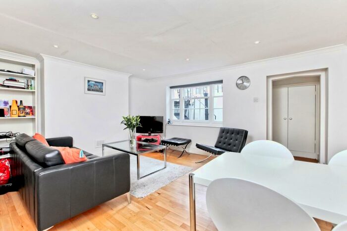 1 Bedroom Flat To Rent In Bromfield Street, London, N1