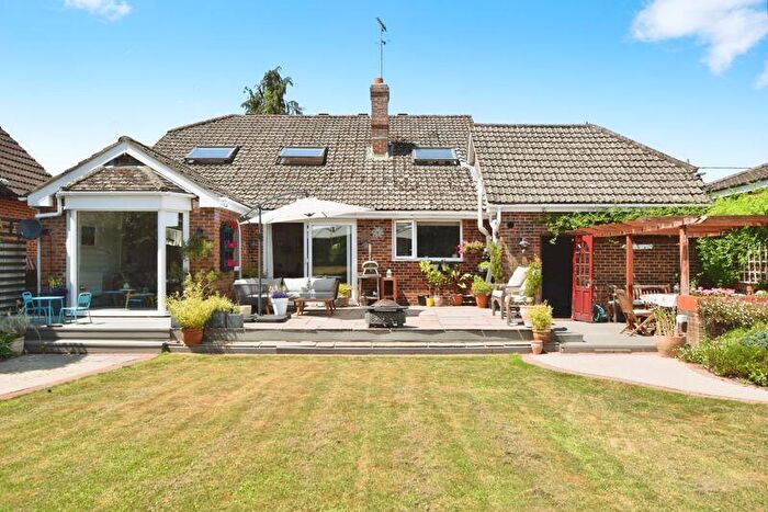 6 Bedroom Detached House For Sale In Vicarage Road, Lover ***Watch The Video***, SP5