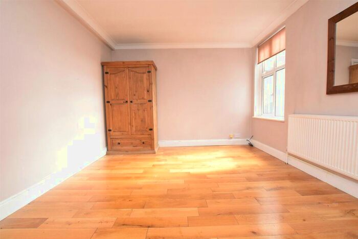 2 Bedroom Apartment To Rent In Station Parade, Victoria Road, Romford, RM1