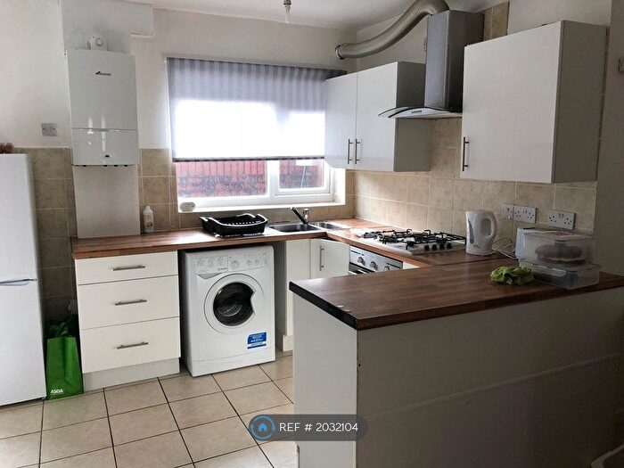3 Bedroom Terraced House To Rent In Verax Street, Bacup, OL13