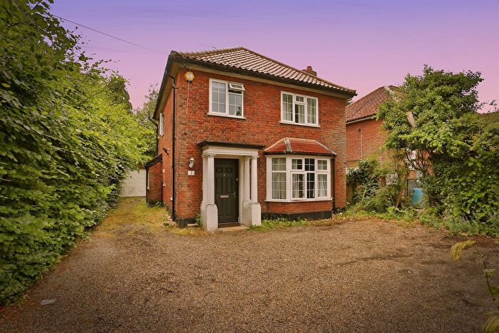 3 Bedroom Detached House For Sale In Larkman Lane, Norwich, NR5