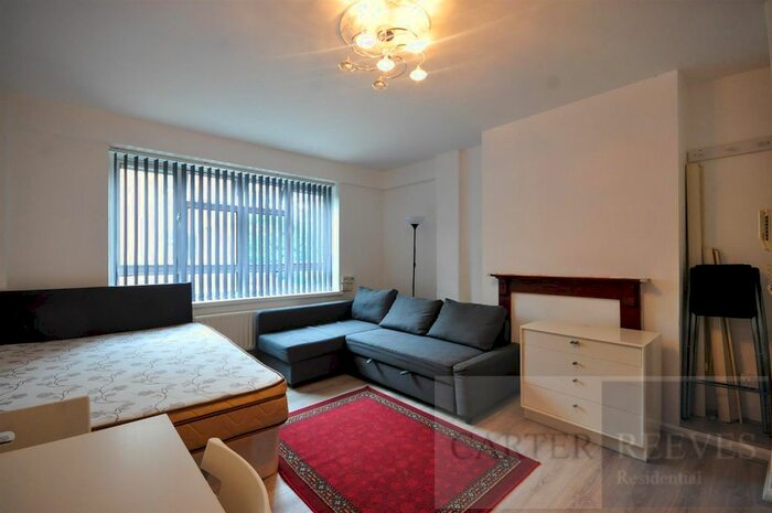4 Bedroom Flat To Rent In Sidmouth Street, London, WC1H