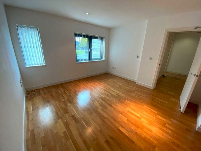 1 Bedroom Apartment To Rent In Rice Street, Castlefield, Manchester City Centre, Manchester, M3