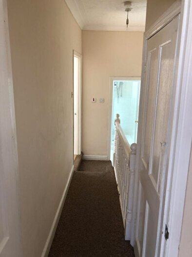 3 Bedroom House To Rent In Tintern Avenue, Bristol, BS5