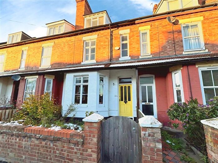 4 Bedroom Terraced House For Sale In Waldeck Road, Carrington, Nottingham, NG5