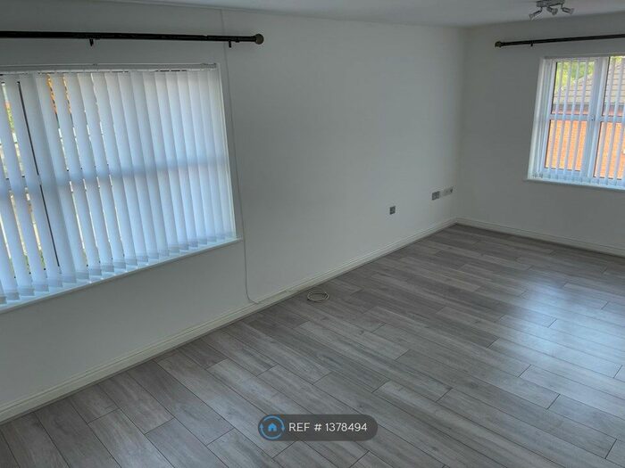 2 Bedroom Flat To Rent In The Sidings, Bury, BL9