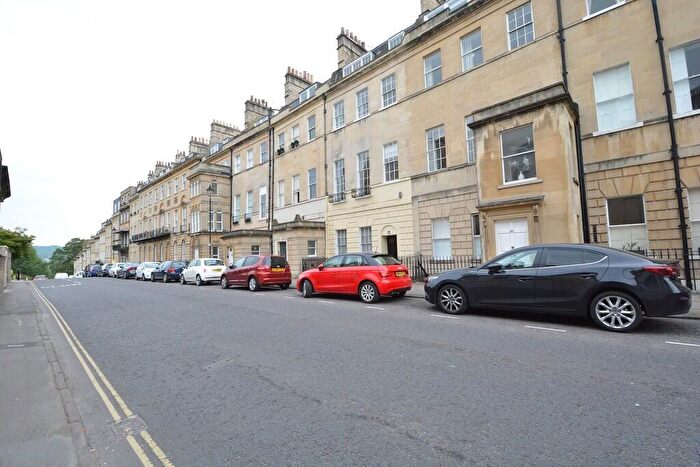 2 Bedroom Flat To Rent In Marlborough Buildings, BA1