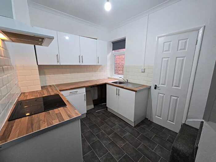 2 Bedroom Terraced House To Rent In Redcar Street, Hull, North Humberside, HU8