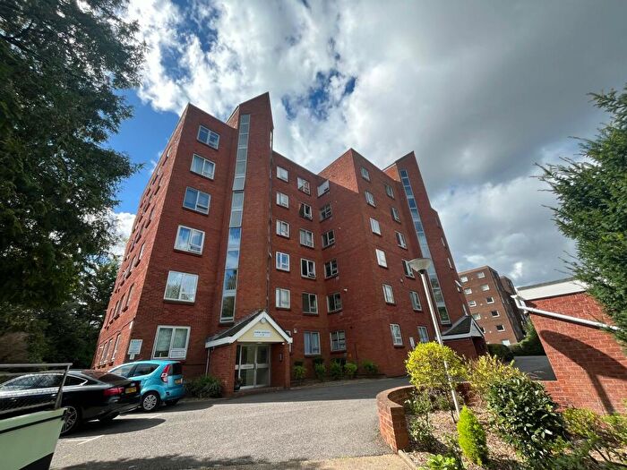 2 Bedroom Apartment To Rent In Princess Road, Poole, BH12