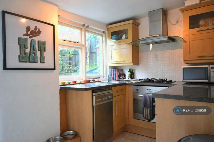 1 Bedroom Flat To Rent In Hamilton Gardens, St Johns Wood, NW8