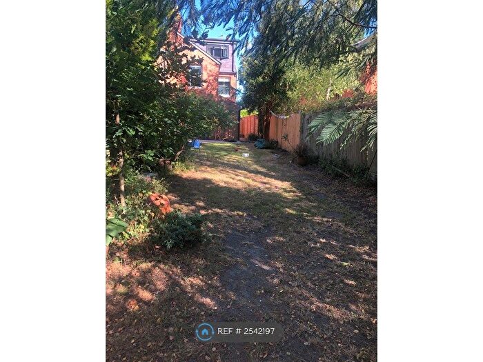 3 Bedroom Semi-Detached House To Rent In Kennel Ride, Ascot, SL5