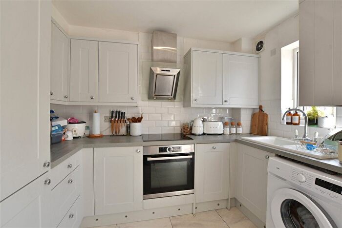 2 Bedroom Terraced House For Sale In Lavender Close, South Ockendon, Essex, RM15