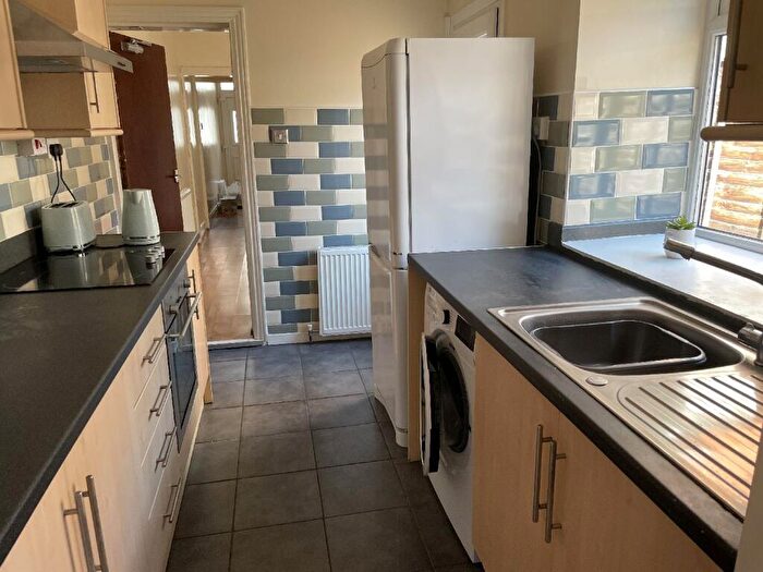 4 Bedroom House To Rent In Tiverton Road (D), Selly Oak, Birmingham, West Midlands, B29