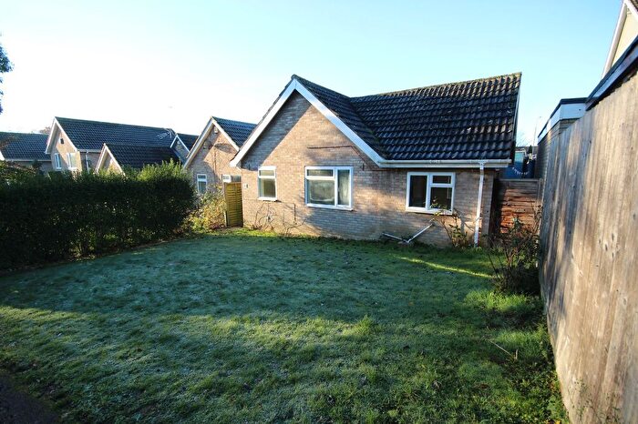 3 Bedroom Detached Bungalow To Rent In Oak View, Redhill Grange, Wellingborough, Northamptonshire., NN9