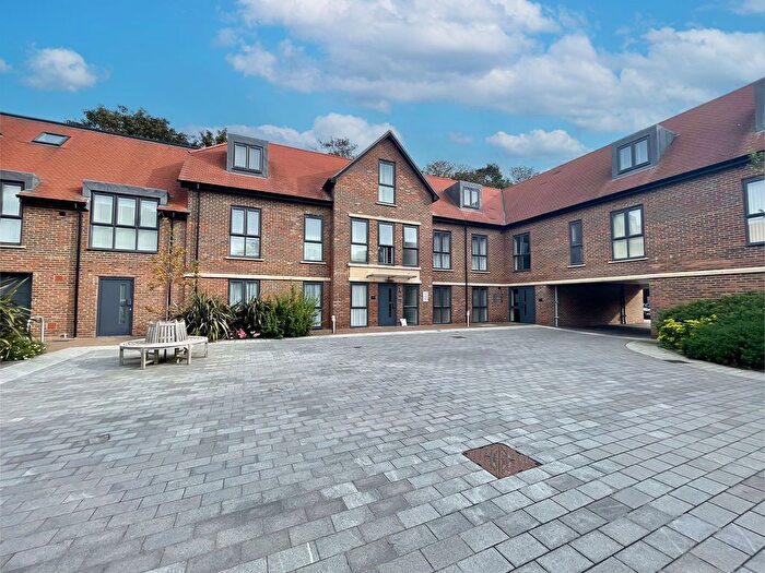 1 Bedroom Flat For Sale In Ely House, Dunstable, LU6
