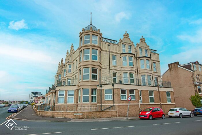 2 Bedroom Apartment For Sale In Marine Road East, Morecambe, LA4