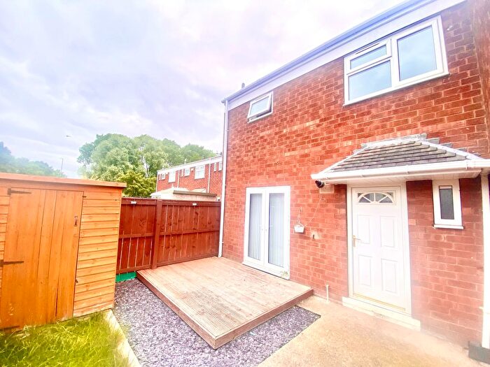 3 Bedroom Property To Rent In Elmstone Gardens, Middlesbrough, TS8