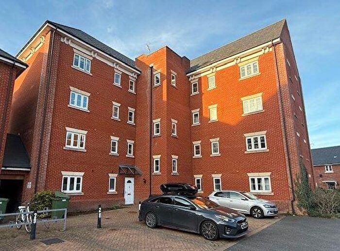 2 Bedroom Apartment For Sale In Duoro Mews, Colchester, Essex, CO2