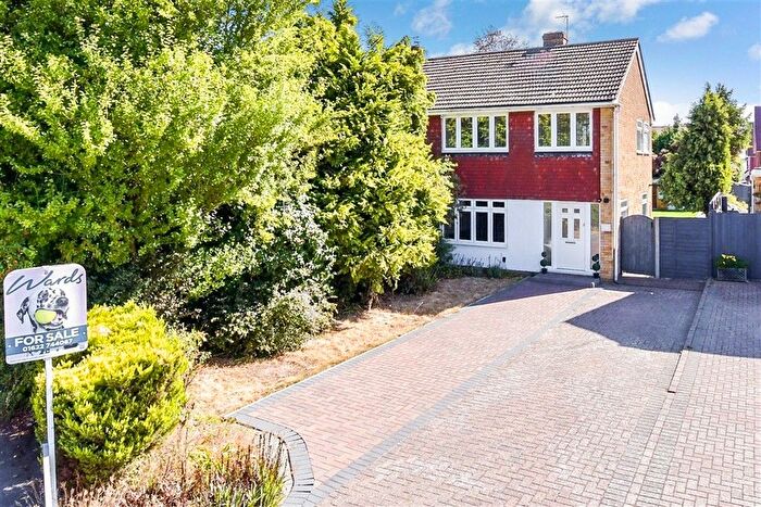 3 Bedroom Semi Detached House For Sale In Wilberforce Road, Coxheath, Maidstone, Kent, ME17
