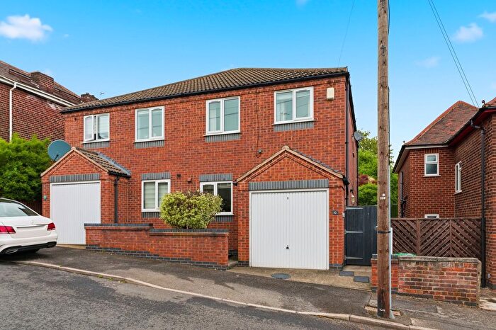 3 Bedroom Semi-Detached House For Sale In Radstock Road, Nottingham, Nottinghamshire, NG3