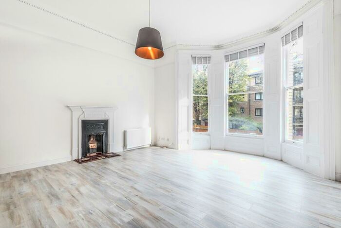 2 Bedroom Flat To Rent In Fellows Road, Belsize Park, London, NW3