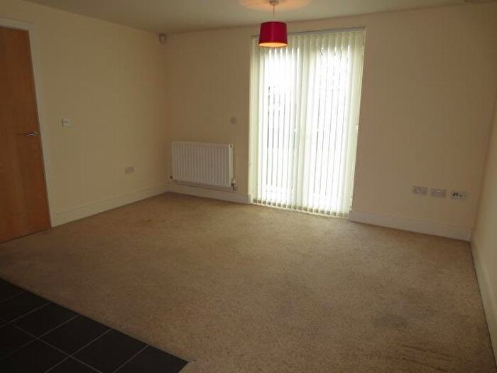 2 Bedroom Apartment To Rent In Clarendon Place, Eccles, M30