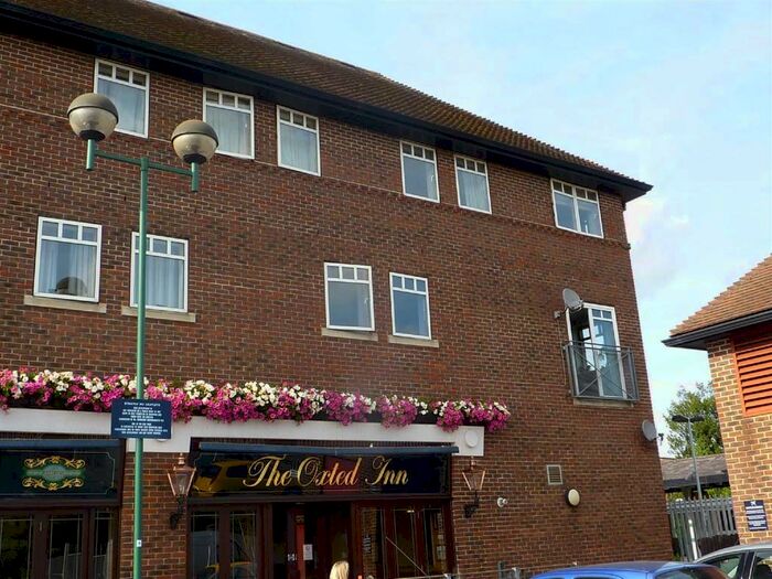 1 Bedroom Flat To Rent In The Courtyard, Hoskins Walk, Oxted, RH8