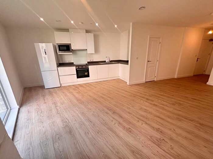 2 Bedroom Apartment To Rent In Belgrave Village, B12