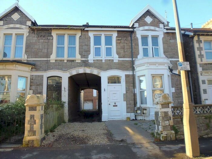 1 Bedroom Flat To Rent In Jubilee Road, Weston-super-Mare, BS23