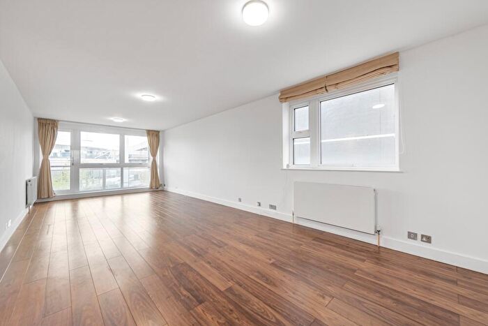 2 Bedroom Flat To Rent In Lords View Ii, St. Johns Wood Road, London, NW8