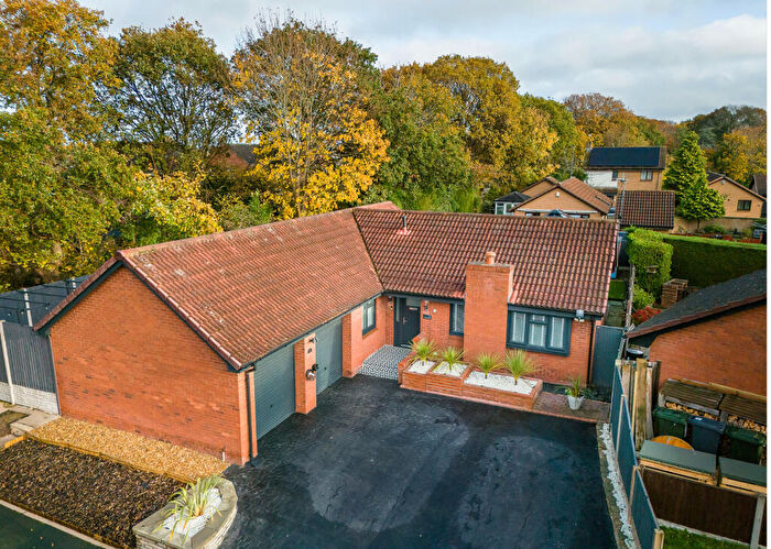 3 Bedroom Detached Bungalow For Sale In Orchard Haven, Ellesmere Port, CH66