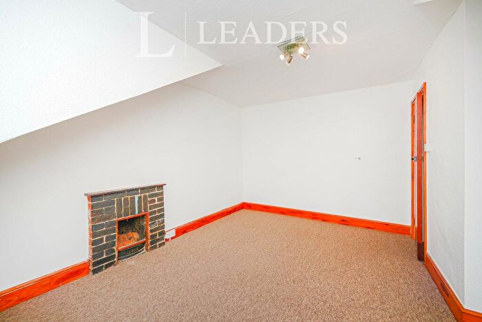 1 Bedroom Flat To Rent In Stanford Road, Brighton, BN1
