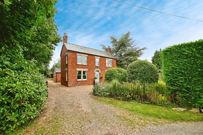 3 Bedroom Detached House For Sale In Gadds Lane, Wisbech, PE13