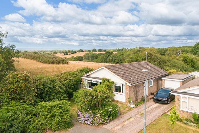 3 Bedroom Detached House For Sale In The Ridgeway, Herstmonceux, BN27