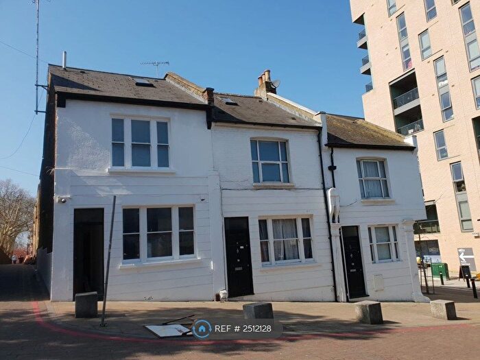 4 Bedroom Terraced House To Rent In Clifton Rise, New Cross, SE14