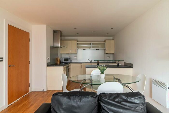 2 Bedroom Apartment To Rent In Manor Chare Apartments, City Centre, Newcastle Upon Tyne, NE1