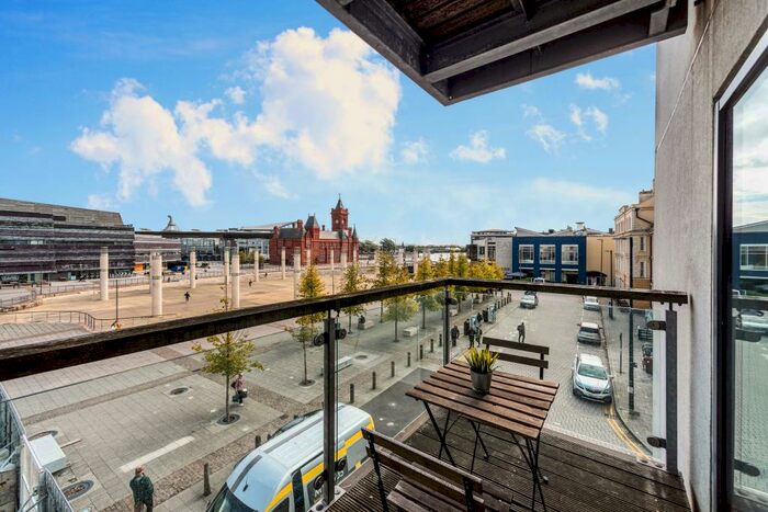 2 Bedroom Apartment To Rent In Quayside, Bute Crescent, CF10