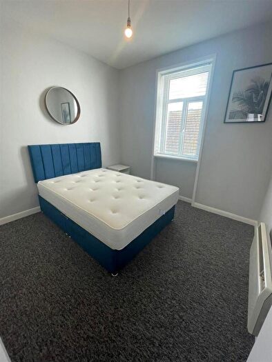 1 Bedroom Flat To Rent In Devonshire Place, Brighton, BN2