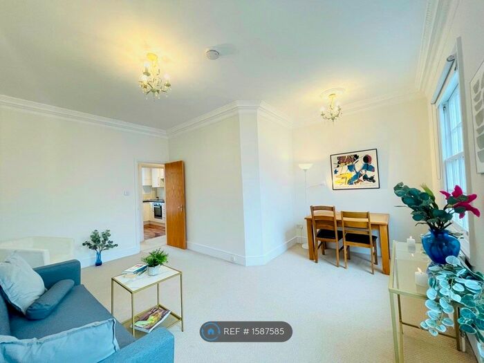 1 Bedroom Flat To Rent In Danbury Street, London, N1