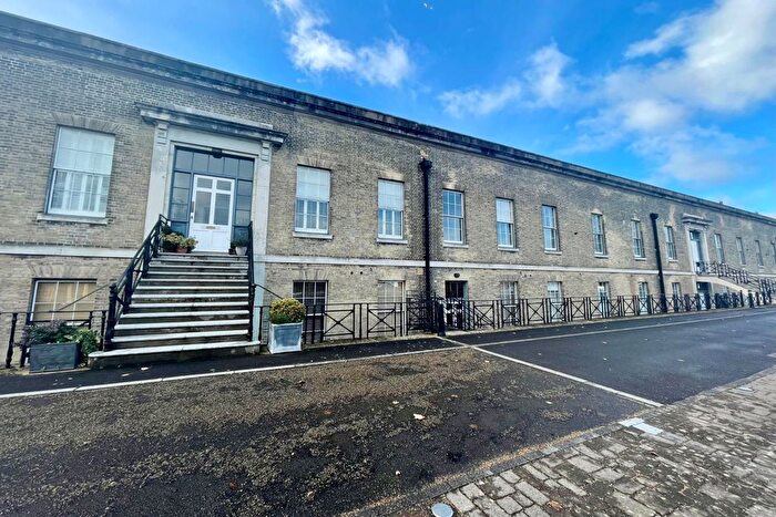 2 Bedroom Flat For Sale In Officers Quarters, Weevil Lane, Gosport, PO12