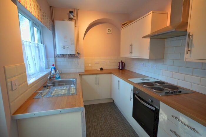2 Bedroom End Of Terrace House To Rent In Ruxley Road, Bucknall, Stoke On Trent, ST2