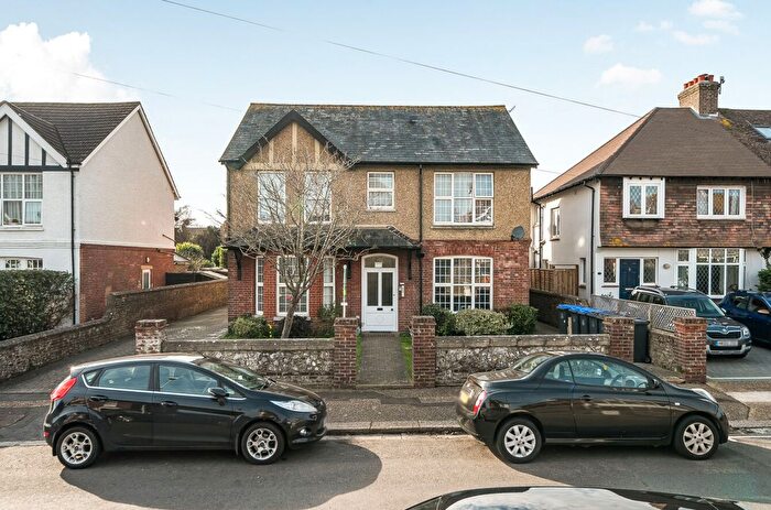 2 Bedroom Flat For Sale In Cissbury Road, Worthing, West Sussex, BN14