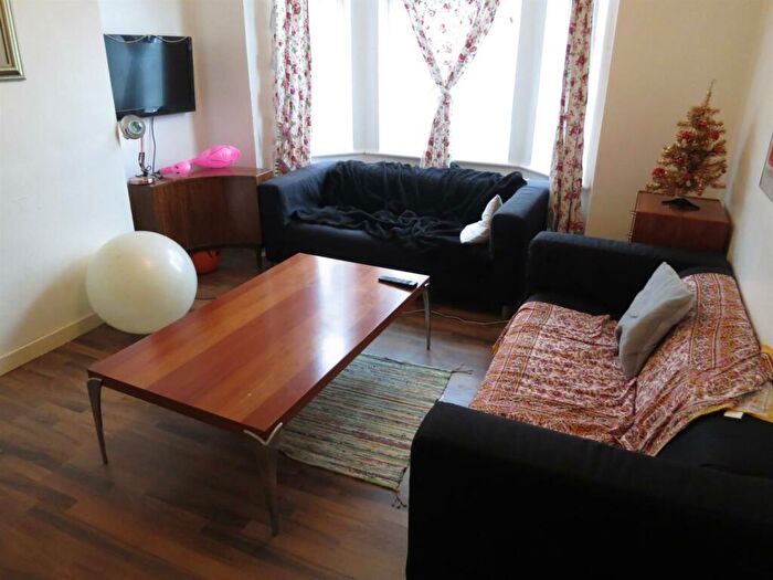 4 Bedroom Terraced House To Rent In £pppw Acomb Street, Rusholme, M15