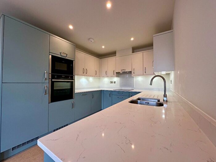 2 Bedroom Retirement Property For Sale In Canon Woods Close, DT9