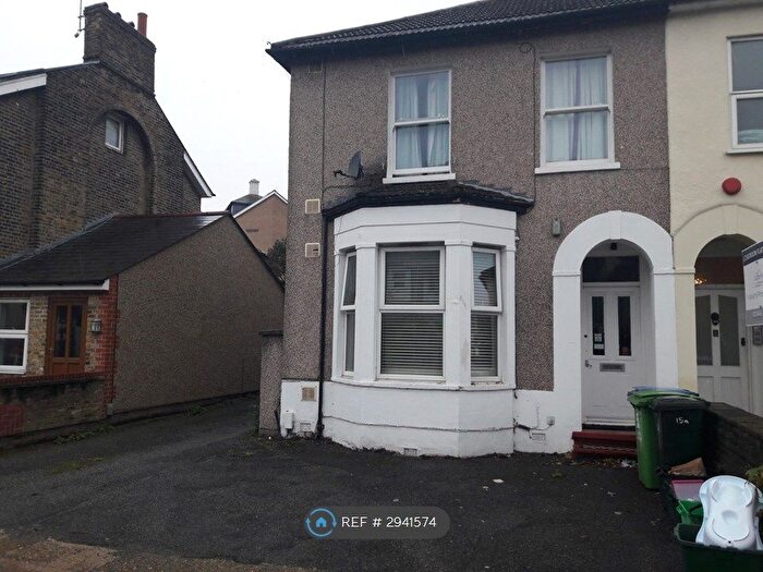1 Bedroom Flat To Rent In Palace Grove, Bromley, BR1